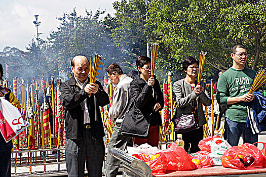 xổ số miền nam thứ chủ nhật